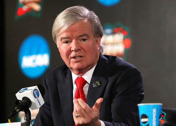 NCAA President Mark Emmert defends underpaying NCAA athletes. (Source: Getty Images)