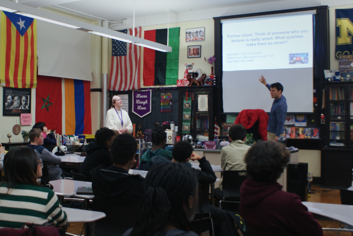 Mr. Nicholas Fogel draws the attention of his class with a captivating Do-Now.
(Source: Ada Zhao (IV))