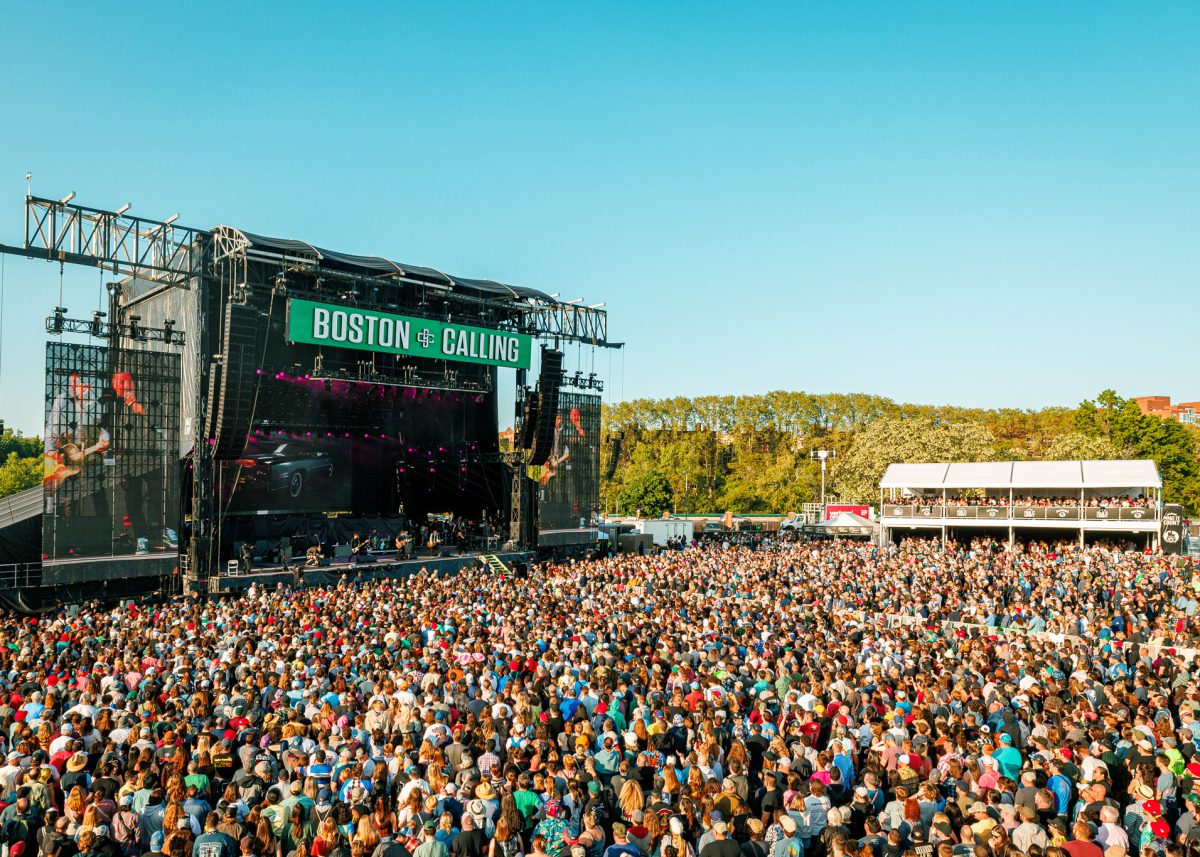 Harvard draws a large array of fans for Boston Calling. (Source: Alive Coverage/Boston Calling/TimeOut)