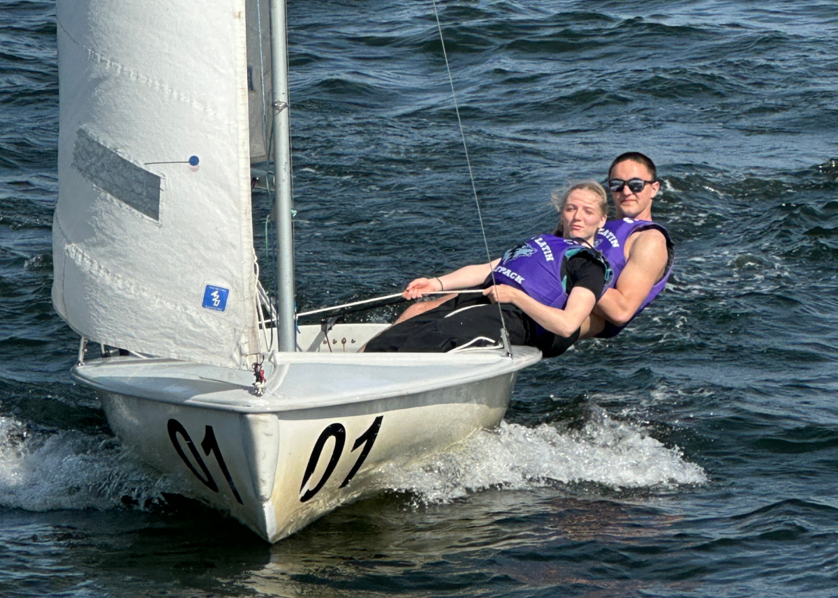 Caleb Kohn (I) sails strong with Mary Lee (I) on the Boston Harbor. (Source: Elio Kohn (III))
