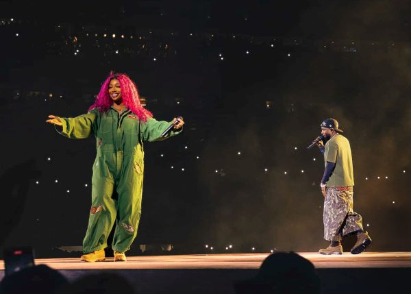 SZA and Kendrick Lamar perform at Metlife Stadium on their Grand National Tour. (Source: Cassidy Myers)