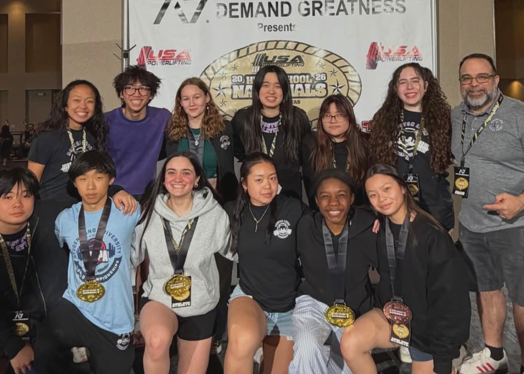 BLS powerlifters pose with USA High School Nationals medals. (Source: CJ Klinman (III))