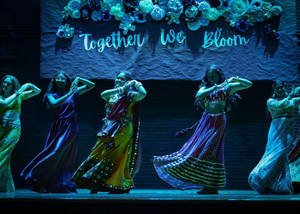 BLS Desi presents an exciting performance at Asian Night. (Source: Lauren Dong (II))